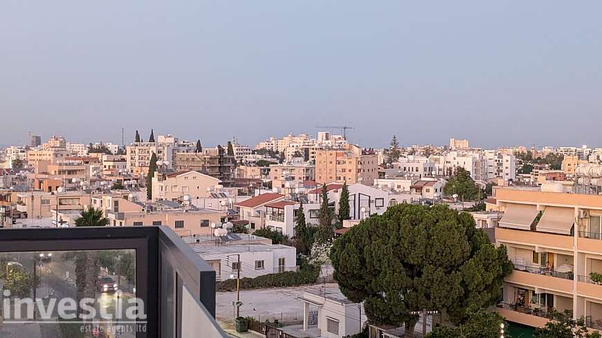 2 bdrm brand new penthouse/Dhrosia