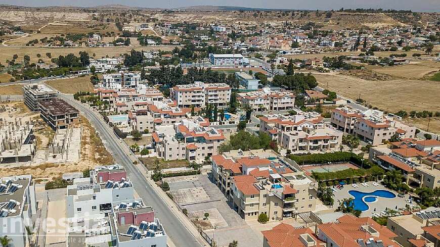 1 bdrm flats for sale/Pyla