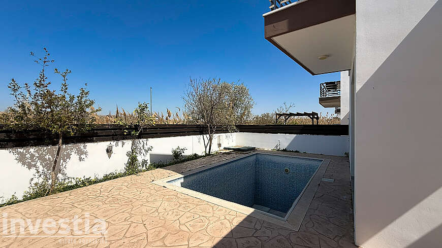 3 bdrm Houses for sale-off Dhekelia road,Pyla,Larnaca.