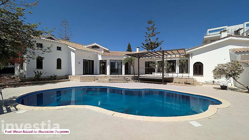 5 bdrm house/Krassas area