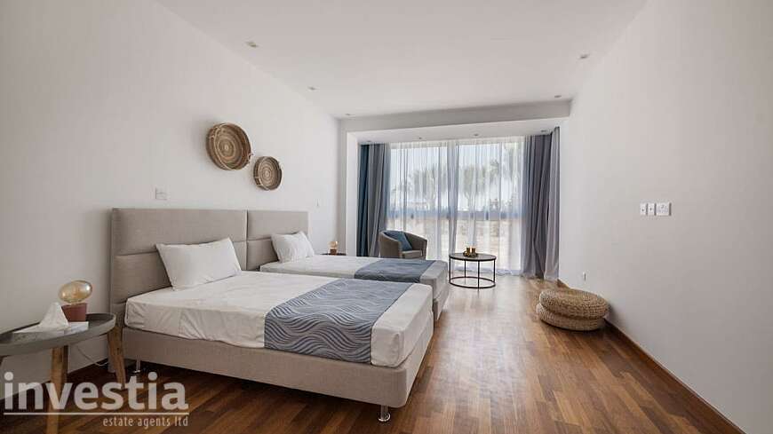 2 and 3 bdrm houses for sale/Dhekelia rd