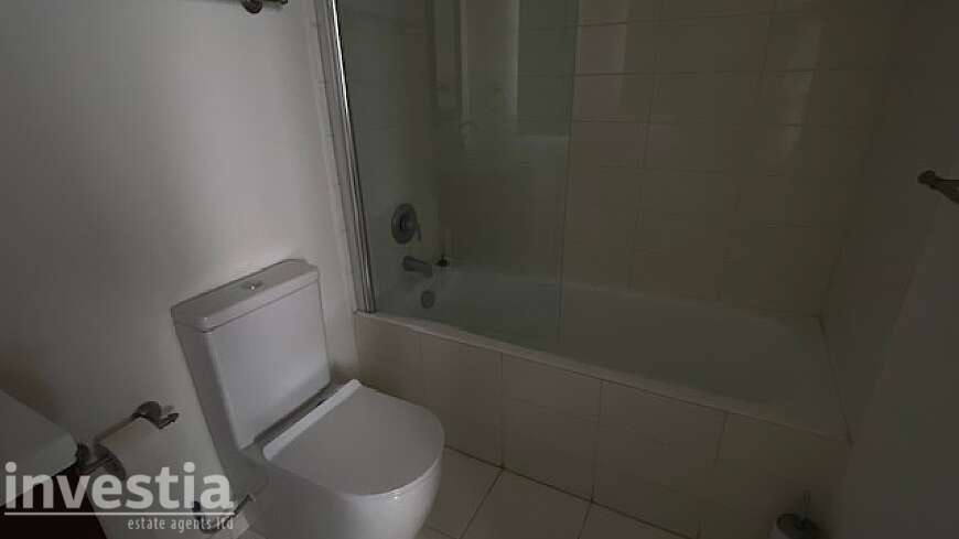 5 bdrm villa for rent/Pyla