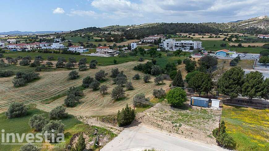 Land for sale/Alethrico