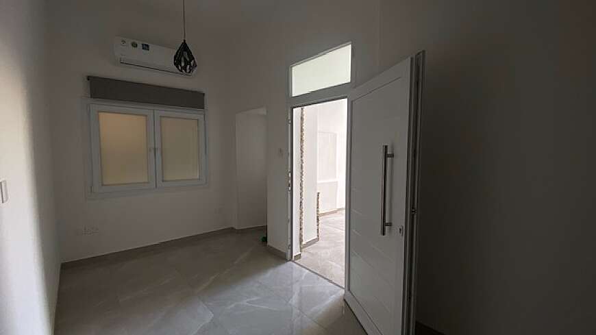 2 bdrm ground floor flat for rent/Larnaca centre