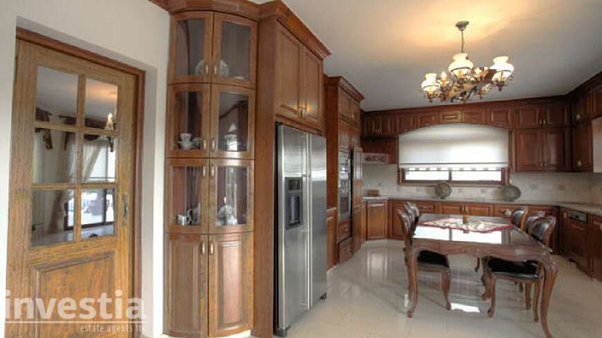 6-bedroom House For Sale In Agia Fyla, Limassol