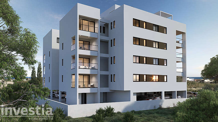 2 and 3 bdrm penthouse apts/Dhekelia rd