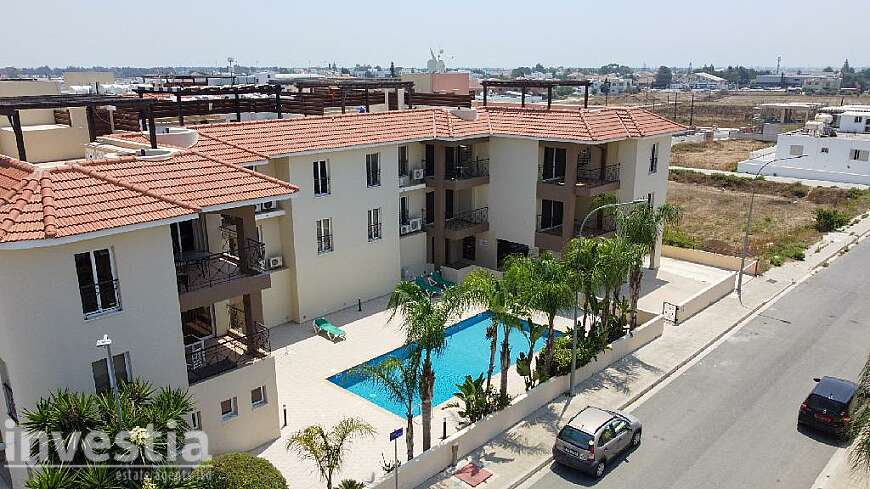2 bdrm flats for sale/Kiti