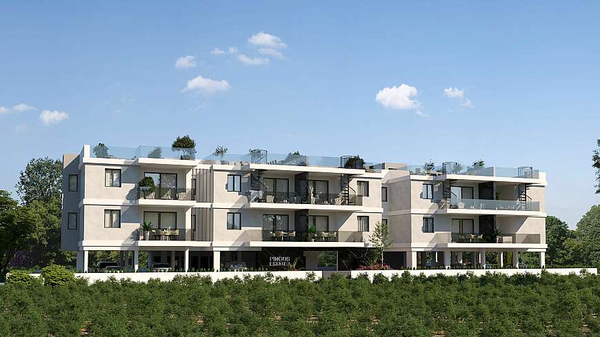 2 bdrm top floor apartments for sale/Sotira