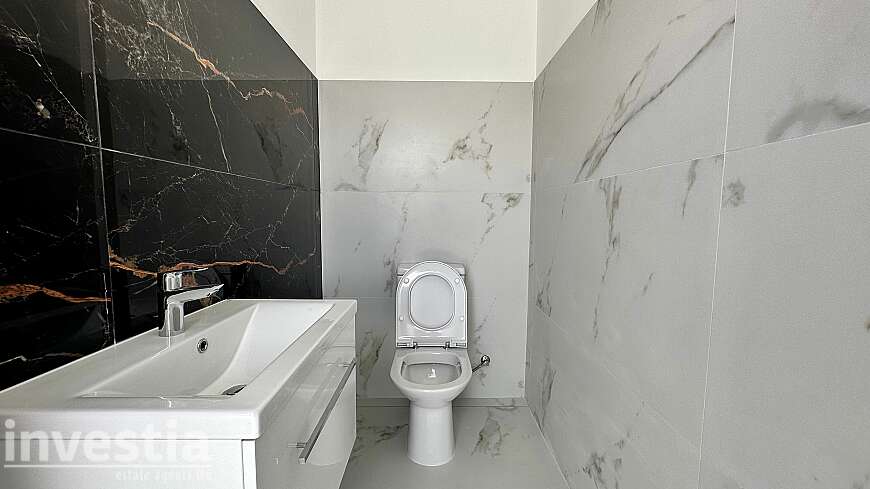 2 bdrm brand new apt/Livadhia