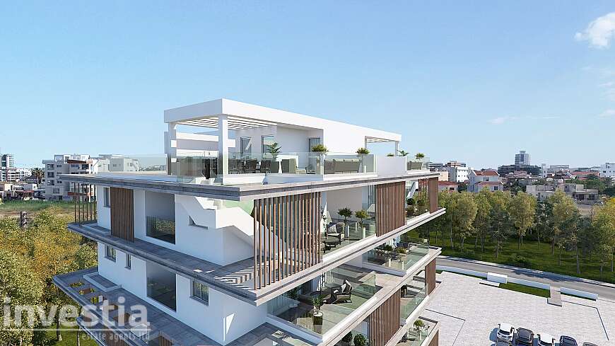 2 + 1n bdrm apts for sale/Port area
