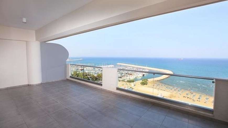 2 Bdrm Penthouse/ Phinikoudes Beach