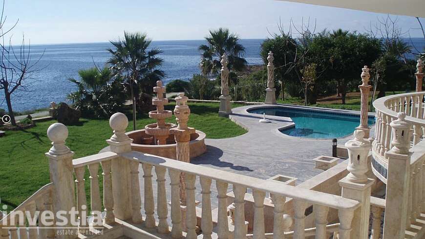 Exclusive Coastal Retreat For Sale in Chloraka, Paphos