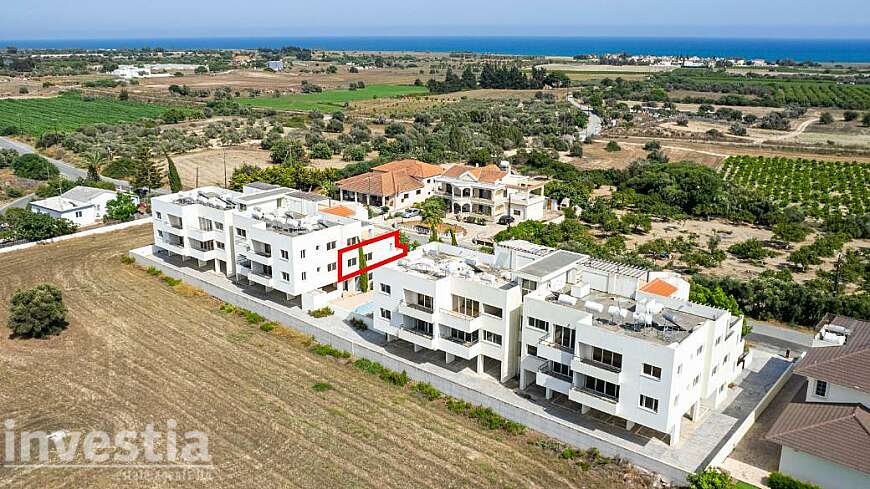 2 bdrm flats for sale/Mazotos