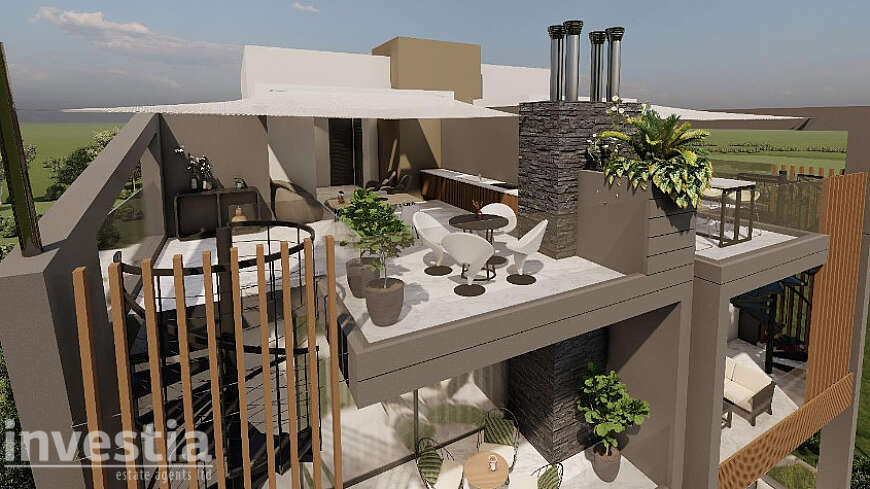 2 bdrm top floor apartment for sale/Larnaca