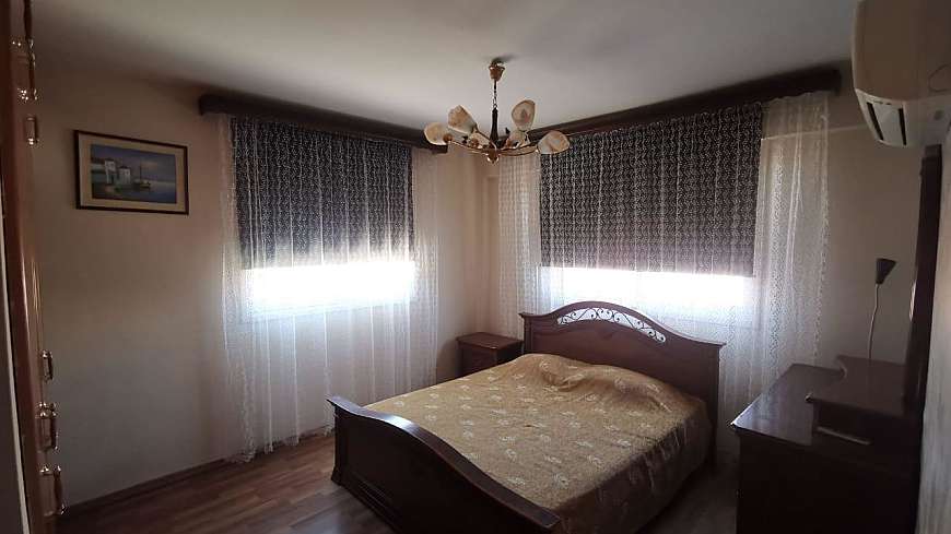 2 bdrm flat for sale/Larnaca