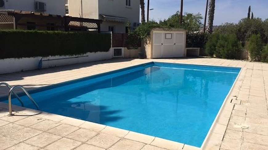 3 bdrm house for rent/Dhekelia Road