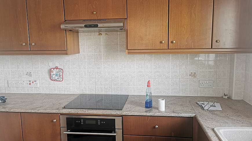 2 bdrm apt/ Off Griva Dhigeni Avenue