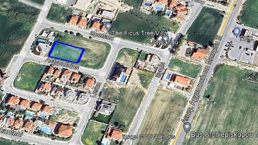 Plot with planning permit in Pyla,Larnaca for two houses.