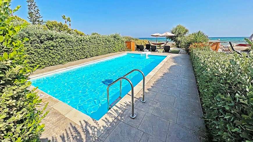 Stunning 3-Bedroom Beachfront House in Ayia Napa