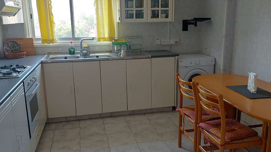 2 bdrm apt for rent/Dhrosia