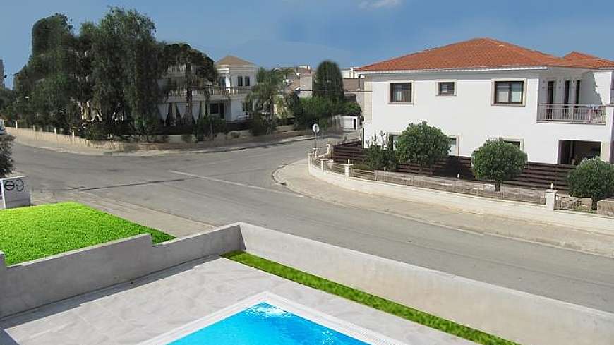 5 bdrm villa for sale/Latsia