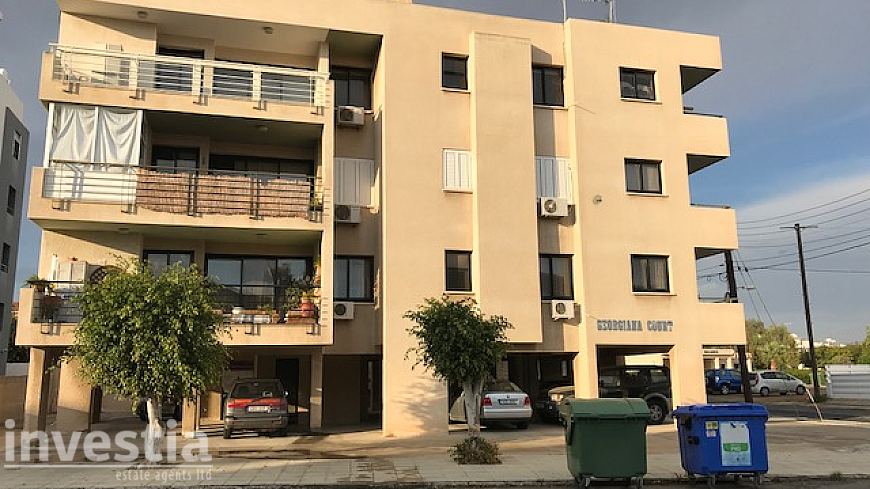 2 bdrm flat for rent/Dhrosia