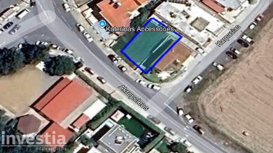 Plot for sale/Meneou