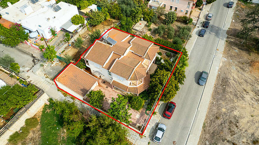 Two-storey detached house in Aglantzia, Nicosia