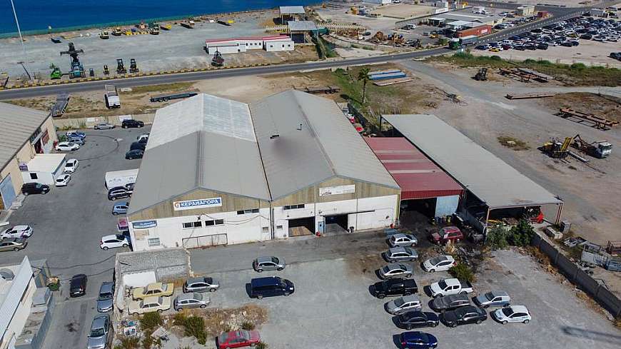 Warehouse for sale/Port area