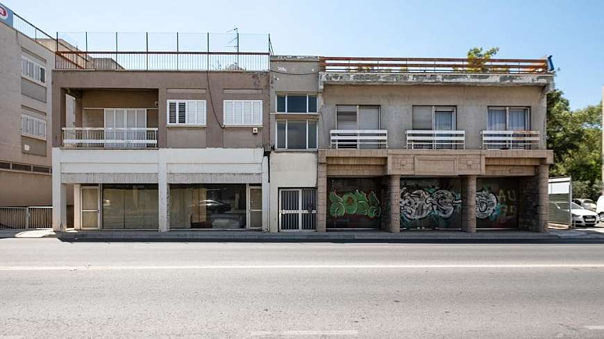 Commercial plot with a mixed-use building in Strovolos, Nicosia
