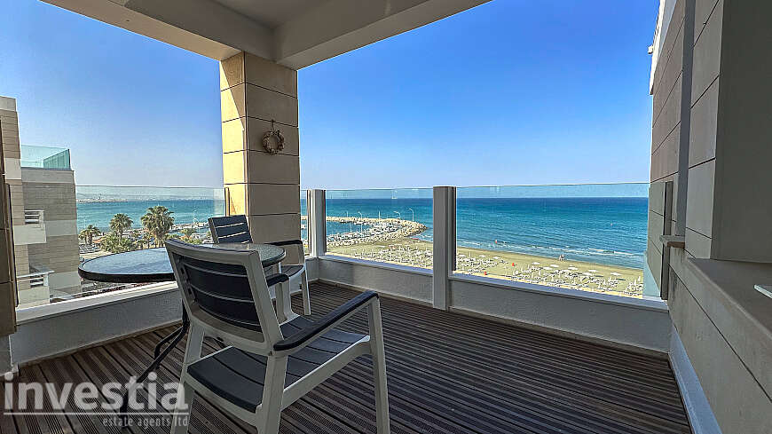 3 Bedroom Apartment For Rent in Mackenzie, Larnaca