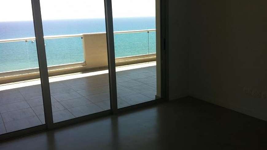 2 Bdrm Penthouse/ Phinikoudes Beach