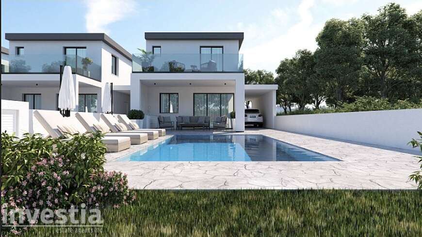3 bdrm house/Livadhia