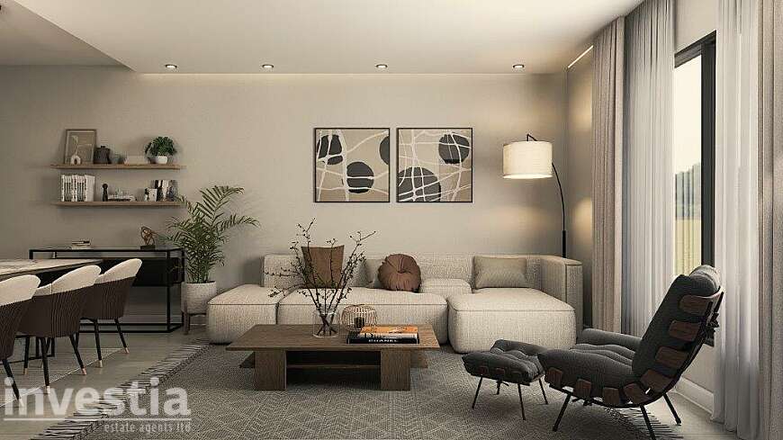 2 bdrm top floor apartment for sale/Kiti