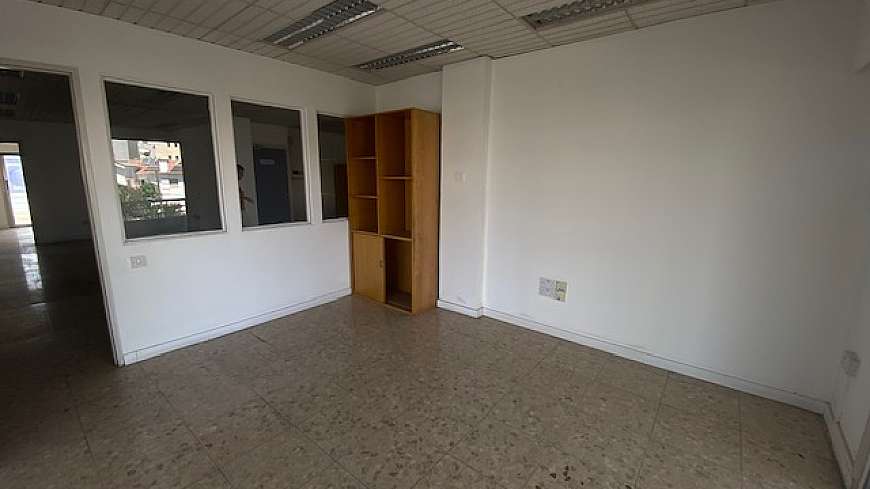 Office space for rent/Larnaca centre