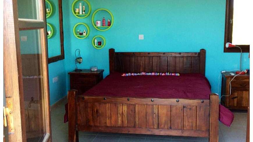 4 bedroom house plus studio in Tsada village/Paphos