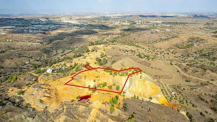 Agricultural field in Kapedes, Nicosia