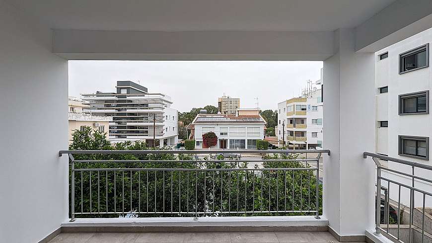 2 bdrm flat for sale/Nicosia