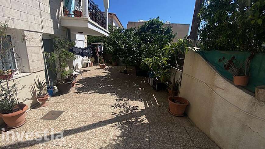 4 bdrm house for rent/Oroclini