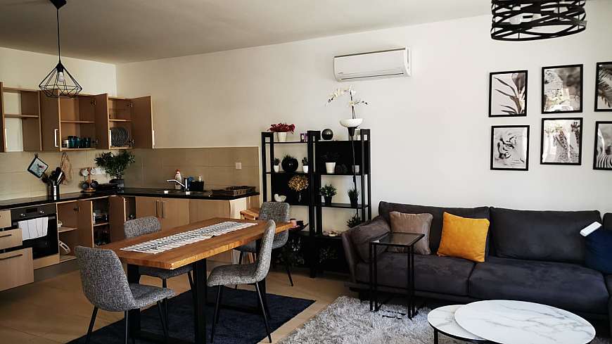 2 Bdrm apt/Oroclini