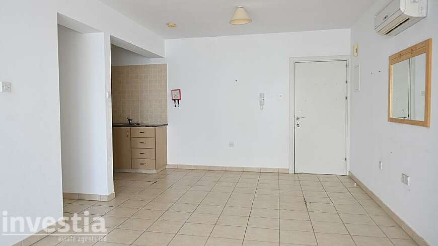 2 bdrm flat for sale/Paralimni