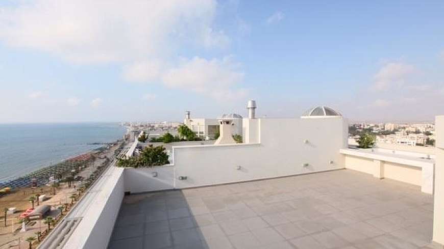 2 Bdrm Penthouse/ Phinikoudes Beach