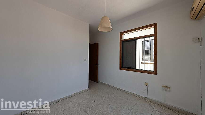2 bdrm maisonette for sale/Oroclini