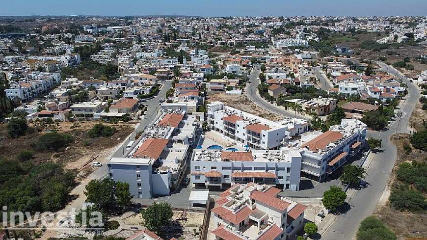 2 bdrm flat for sale/Paralimni