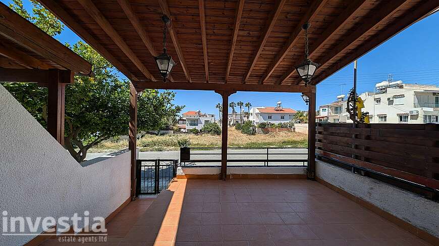 2 bdrm maisonette for sale/Oroclini