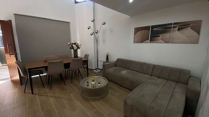 1 bdrm apartment for rent/Larnaca centre