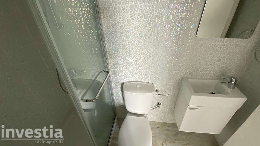 Modern 3-Bedroom Apartment with Pool & Gym Access In Limassol Touristic Area