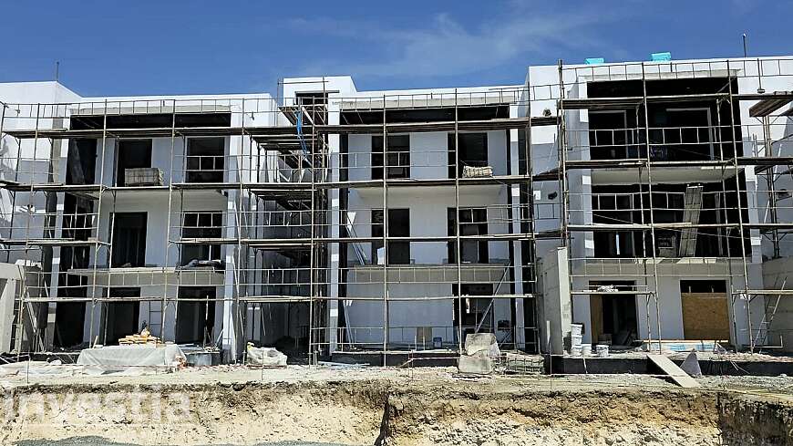 1 bdrm apts/Pyla