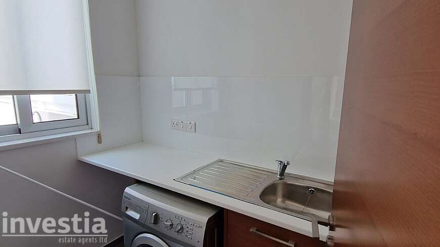 4 bdrm house for rent/Livadhia