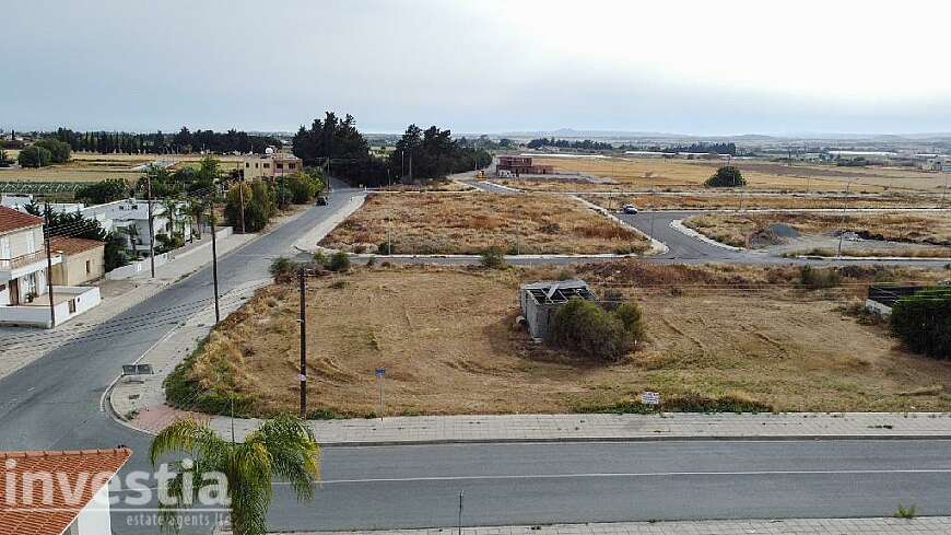 Plot for sale/Kiti